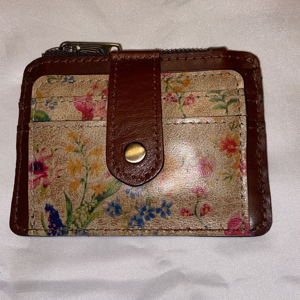 NWT Patricia Nash Wallet leather Prairie Rose classic ID credit card